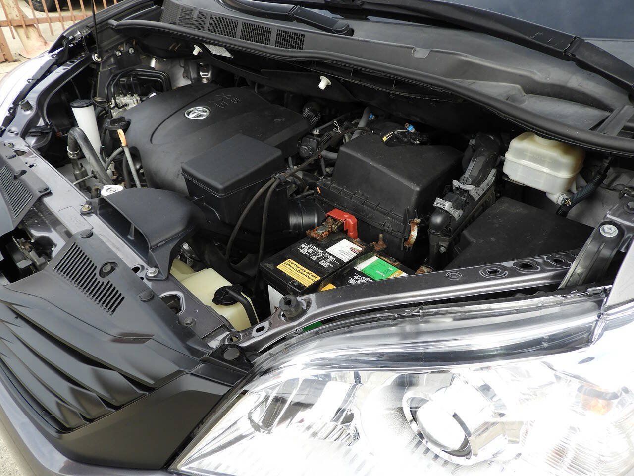 Used 2017 Toyota Sienna LE FWD image 49