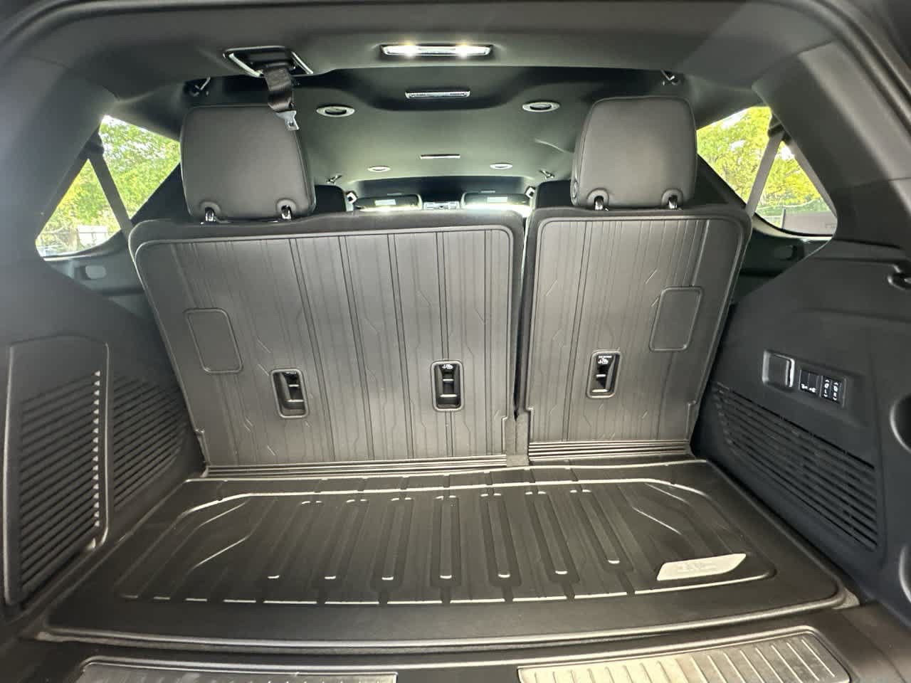New 2026 GMC Yukon Denali RWD image 25