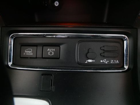 Used 2022 Subaru Ascent Limited w/ Technology Package AWD/4WD image 30