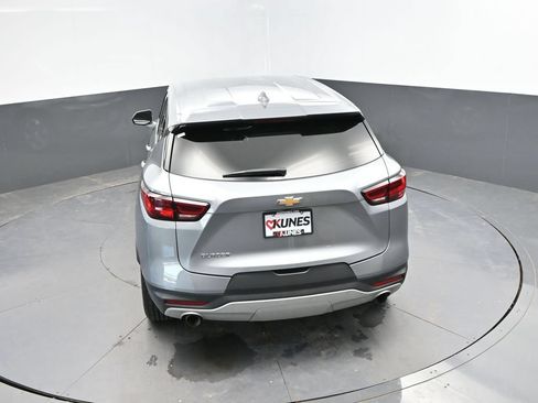 Used 2025 Chevrolet Blazer LT FWD image 26