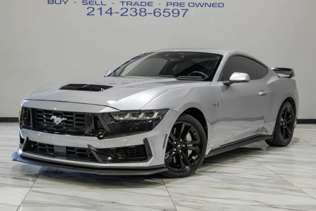 Used 2024 Ford Mustang GT RWD image 2