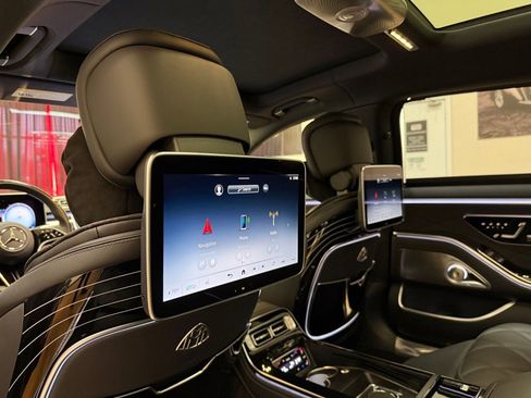 Used 2024 Mercedes-Benz Maybach S 580 MERCEDES-MAYBACH S 580 4MATIC image 71