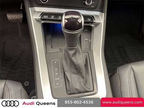 Certified 2025 Audi Q3 2.0T Premium Plus w/ Premium Plus Package image 29