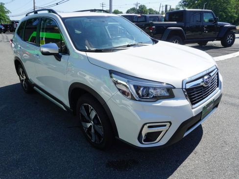 Used 2020 Subaru Forester Touring AWD/4WD image 4