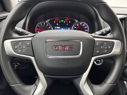 Used 2024 GMC Terrain SLE FWD image 16