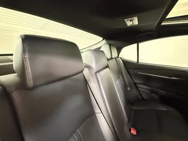 Used 2026 Toyota Camry XSE FWD image 27