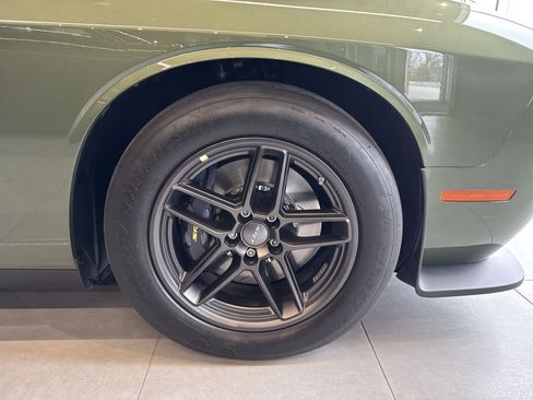 Used 2023 Dodge Challenger SRT Hellcat Redeye image 5