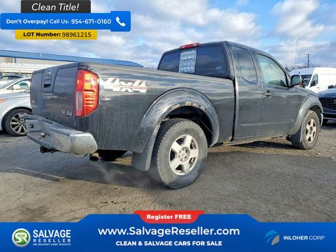 Used 2007 Nissan Frontier SE w/ SE Value Truck Pkg AWD/4WD image 4