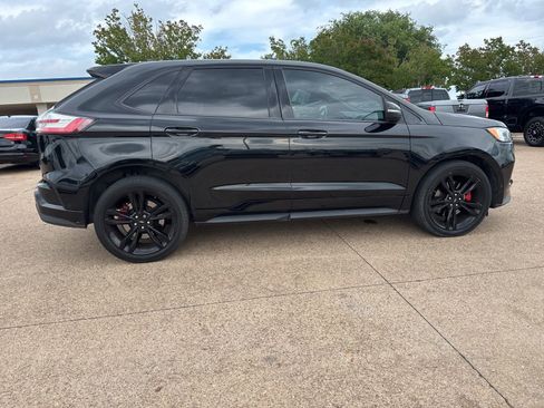 Used 2019 Ford Edge ST w/ Equipment Group 401A image 8
