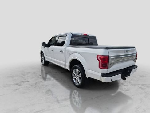 Used 2015 Ford F150 Platinum w/ Equipment Group 701A Luxury AWD/4WD image 6