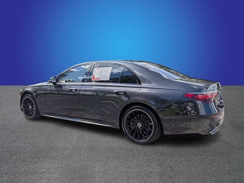 Used 2023 Mercedes-Benz S 500 4MATIC w/ AMG Line image 3