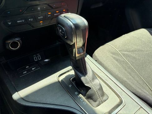 Used 2021 Ford Ranger XLT w/ Equipment Group 301A Mid RWD image 8