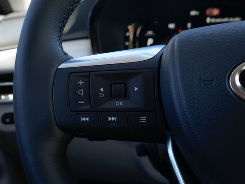 New 2026 INFINITI QX60 Luxe w/ Family Package image 19