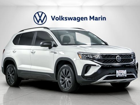 Used 2022 Volkswagen Taos S image 7
