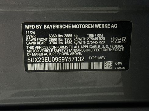 Used 2025 BMW X5 xDrive40i w/ Climate Comfort Package AWD/4WD image 11