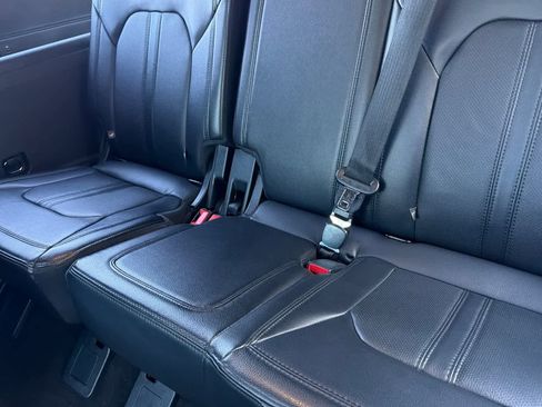 Certified 2020 Ford Expedition Max Limited w/ Special Edition Package AWD/4WD image 15