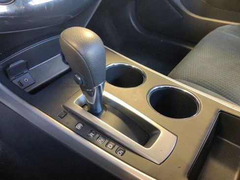 Used 2015 Nissan Altima 2.5 S w/ Special Edition Package FWD image 26