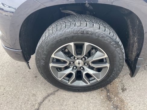 Certified 2022 Chevrolet Silverado 1500 RST image 9