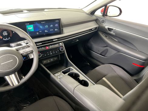 Used 2024 Hyundai Sonata SEL AWD/4WD image 22