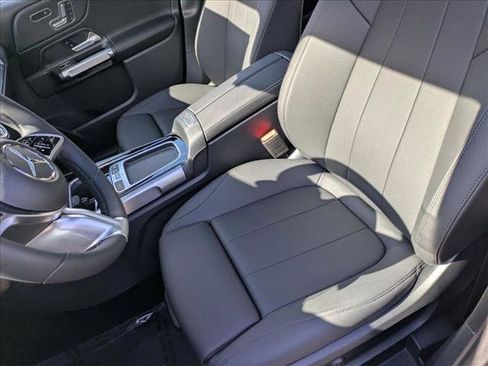 Certified 2026 Mercedes-Benz GLB 250 4MATIC image 15