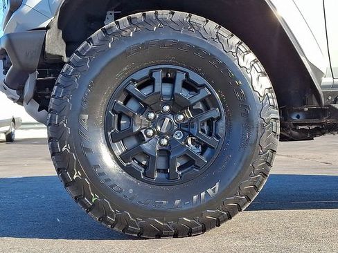 New 2026 Ford Bronco Raptor w/ Interior Carbon Fiber Pack AWD/4WD image 7