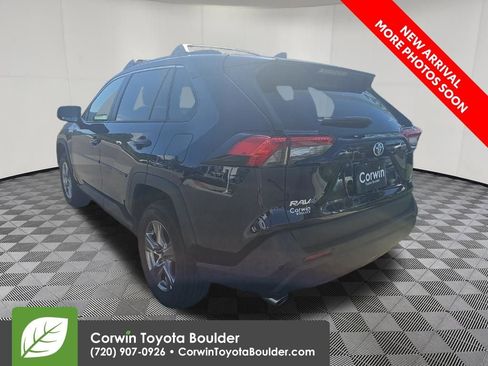 Used 2023 Toyota RAV4 XLE w/ Convenience Package AWD/4WD image 5