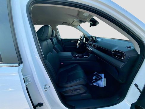 New 2025 Honda Pilot EX-L image 23