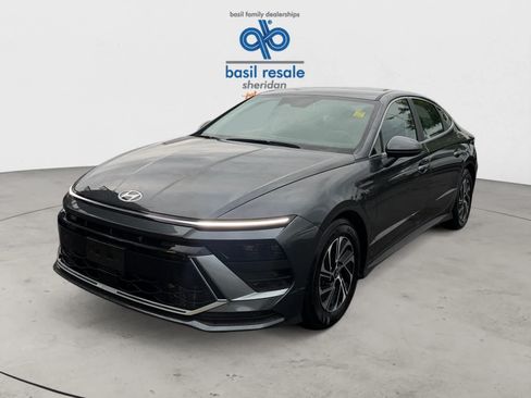 Used 2026 Hyundai Sonata Blue FWD image 2