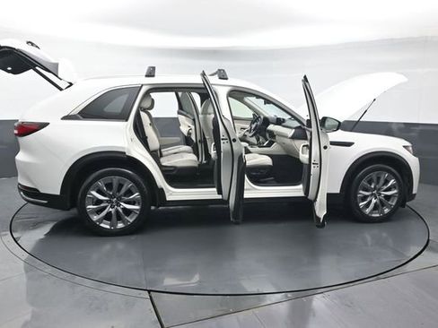 Certified 2024 MAZDA CX-90 3.3 Turbo w/ Premium Plus Pkg image 53