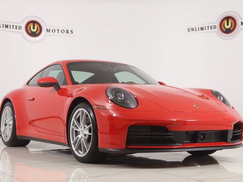 Used 2025 Porsche 911 Carrera RWD image 28