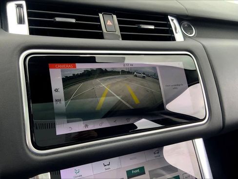 Used 2018 Land Rover Range Rover Sport HSE Dynamic image 24