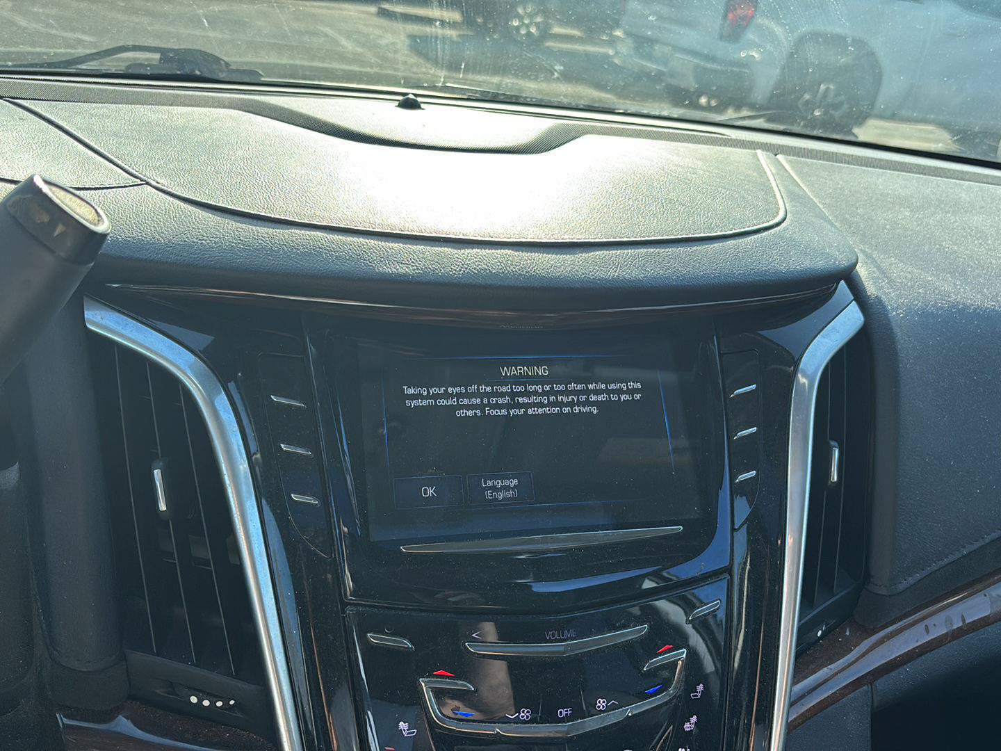 Used 2020 Cadillac Escalade Luxury RWD image 21