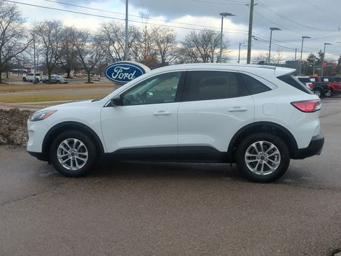 Certified 2022 Ford Escape SE image 5