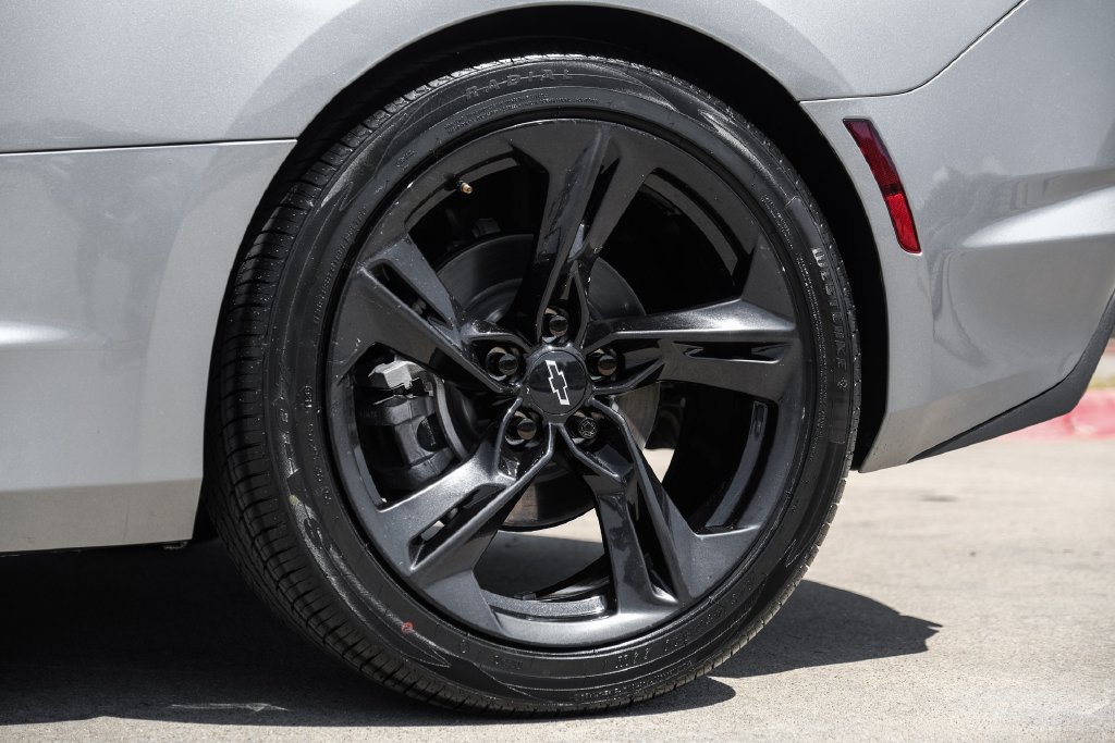 Used 2023 Chevrolet Camaro LT w/ Technology Package RWD image 54