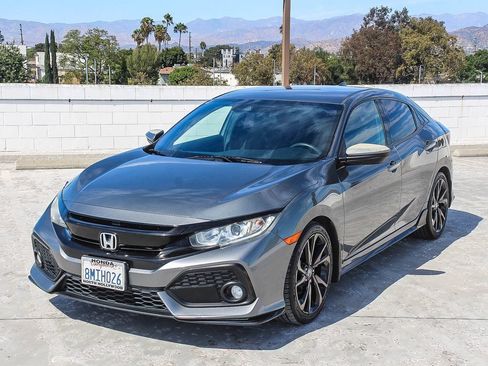 Used 2019 Honda Civic Sport image 3