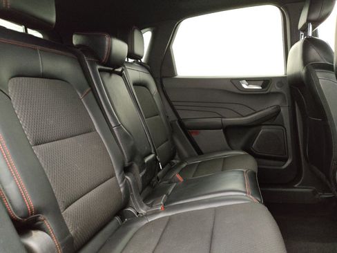 Used 2023 Ford Escape ST-Line Select w/ Tech Pack #2 image 19