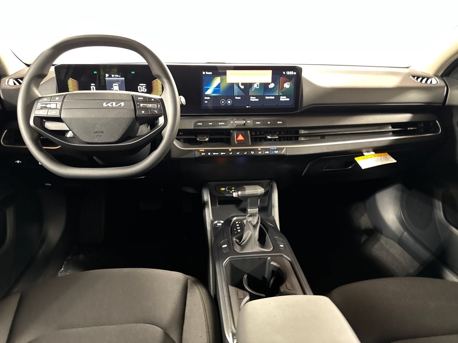 Certified 2026 Kia K4 FWD image 4