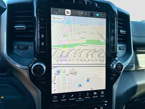 Used 2024 RAM 2500 Laramie image 22