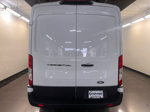 New 2026 Ford Transit 250 148 Medium Roof w/ Load Area Protection Package image 5