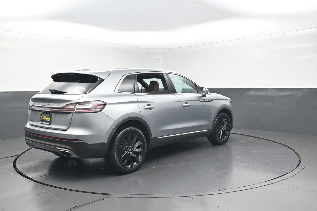 Used 2023 Lincoln Nautilus Reserve w/ Cargo Utility Package AWD/4WD image 42