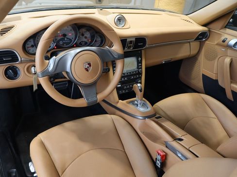 Used 2009 Porsche 911 Carrera S image 18