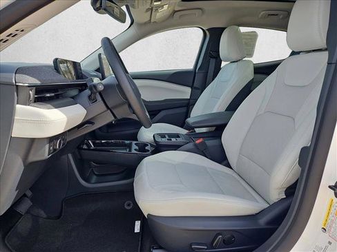 New 2026 Ford Mustang Mach-E Premium image 4