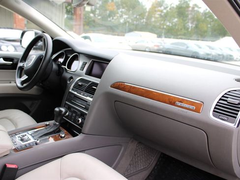 Used 2013 Audi Q7 TDI Premium Plus image 17