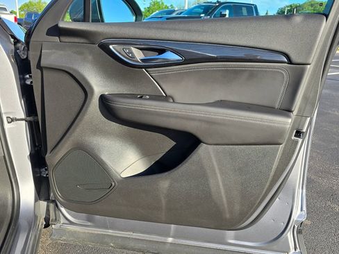 Used 2021 Buick Envision Essence AWD/4WD image 35