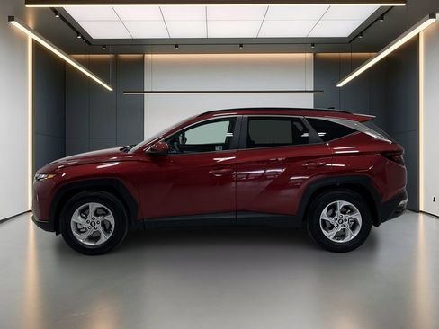 Certified 2024 Hyundai Tucson SEL FWD image 2