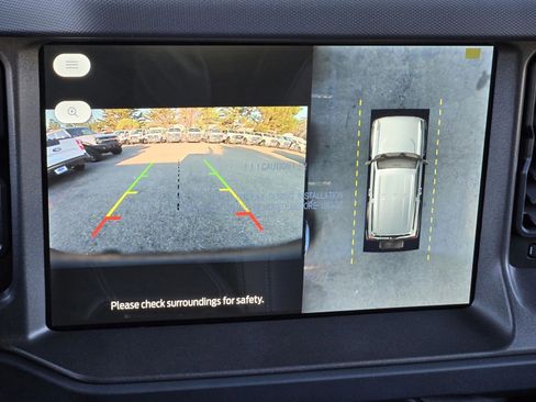 New 2025 Ford Bronco Badlands image 11