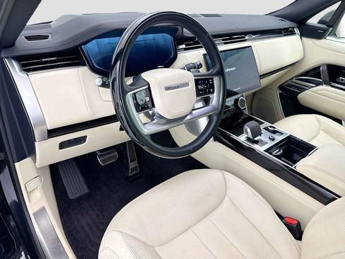 Certified 2023 Land Rover Range Rover SE AWD/4WD image 9
