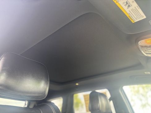 Used 2017 Jeep Grand Cherokee Limited w/ Luxury Group II AWD/4WD image 24