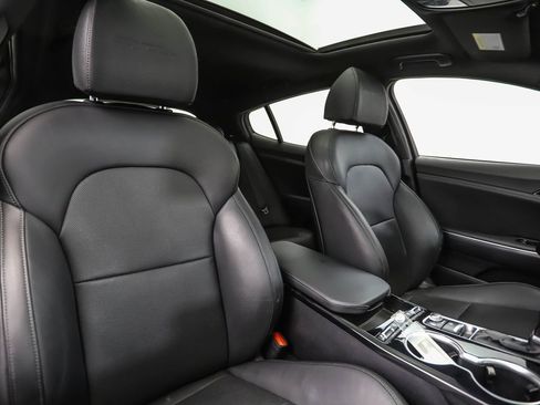 Used 2023 Kia Stinger GT-Line w/ Sun & Sound Package AWD/4WD image 33