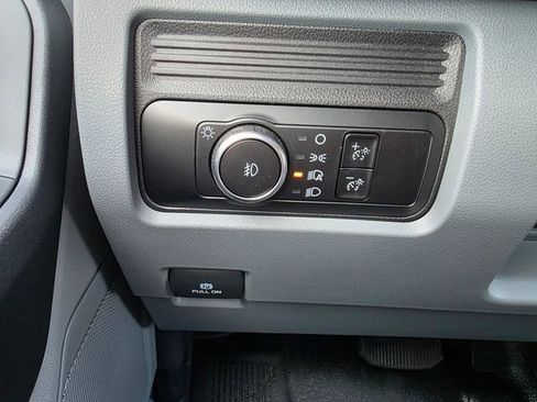 New 2025 Ford F550 4x4 Crew Cab Super Duty image 21